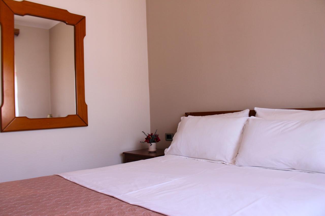 Albi'S Apartment Sarande Exterior photo